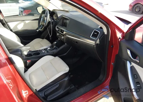 2016 Mazda Cx-5 Grand Touring z USA, uszkodzony, nr VIN JM3KE4DY2G0789481